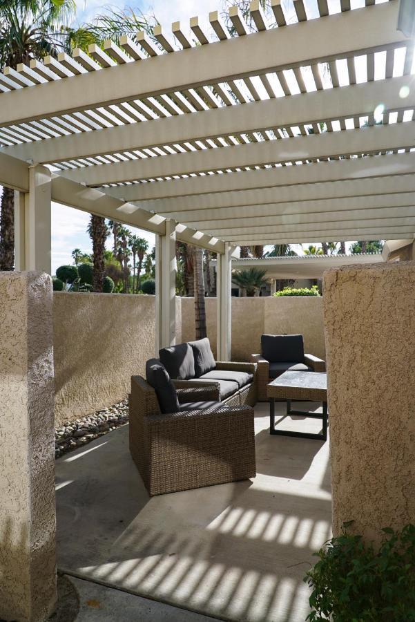 The Villas At Emerald Desert Desert Palms Exterior photo